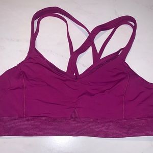 Lululemon bra!
